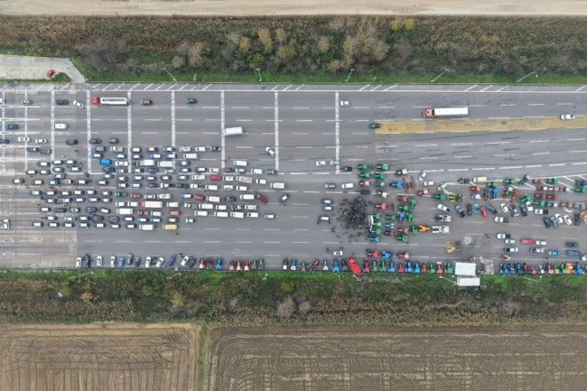 ΜΠΛΟΚΑ ΑΓΡΟΤΕΣ