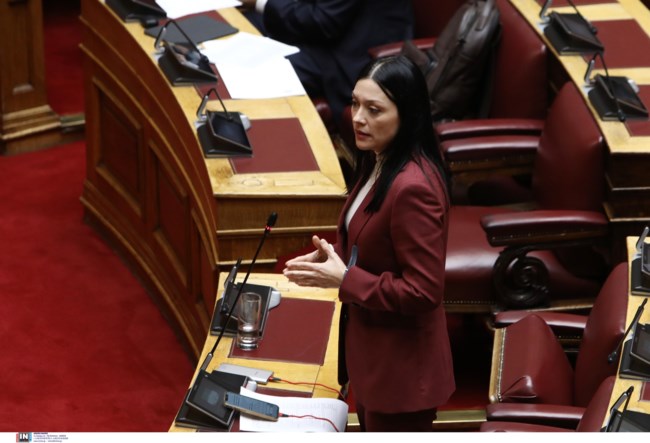 Νάντια Γιαννακοπούλου