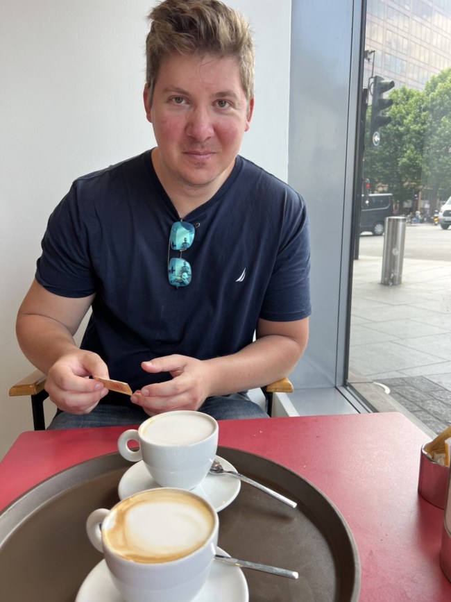 γιατρος εξαφανιση