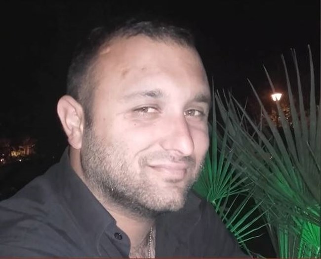 Φωτιά στο Ξυλόκαστρο: Αυτά είναι τα δύο παλικάρια που "χάθηκαν" στις φλόγες- Αναγνώρισαν τις σορούς οι οικογένειές τους