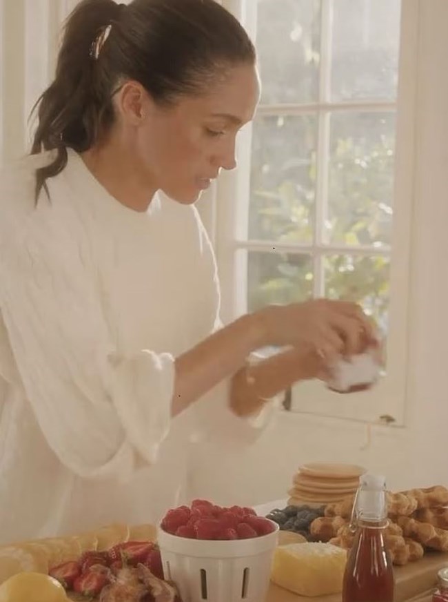 Νέα γκάφα της Μέγκαν: Προτείνει πιάτο φιλικό προς τα παιδιά που τελικά είναι...επικίνδυνο