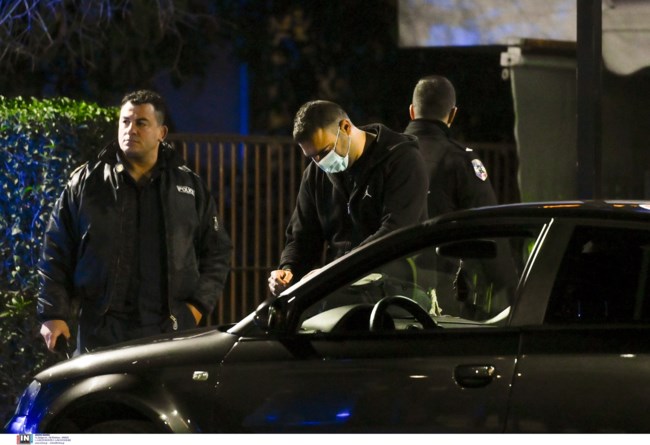 Π. Φάληρο: Νεκρός μέσα στην τουαλέτα πρακτορείου ΟΠΑΠ ο ιδιοκτήτης – Μαχαιρώθηκε θανάσιμα, βρέθηκαν ρόπαλο και καραμπίνα