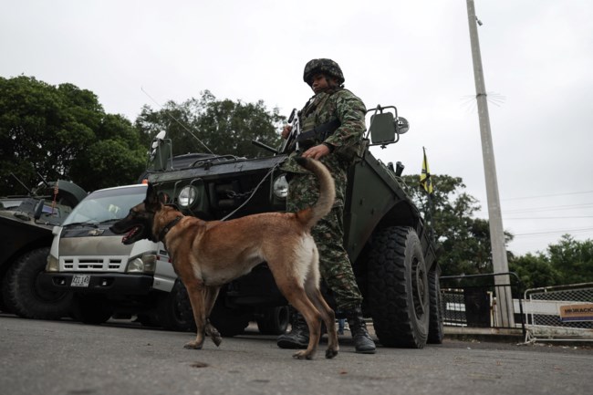Κολομβία: Eιδικό στρατιωτικό επιτελείο στα σύνορα με τη Βενεζουέλα
