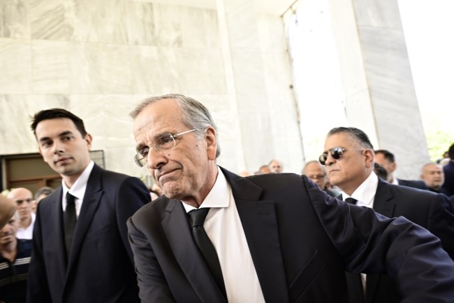 ΛΕΝΑ ΣΑΜΑΡΑ