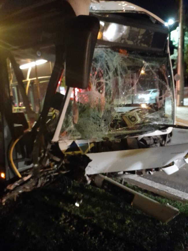 Λεωφορείο Τροχαίο