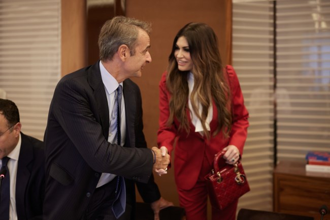 Συνάντηση Κυριάκου Μητσοτάκη με Κίμπερλι Γκίλφοϊλ στη Νέα Υόρκη [εικόνες]