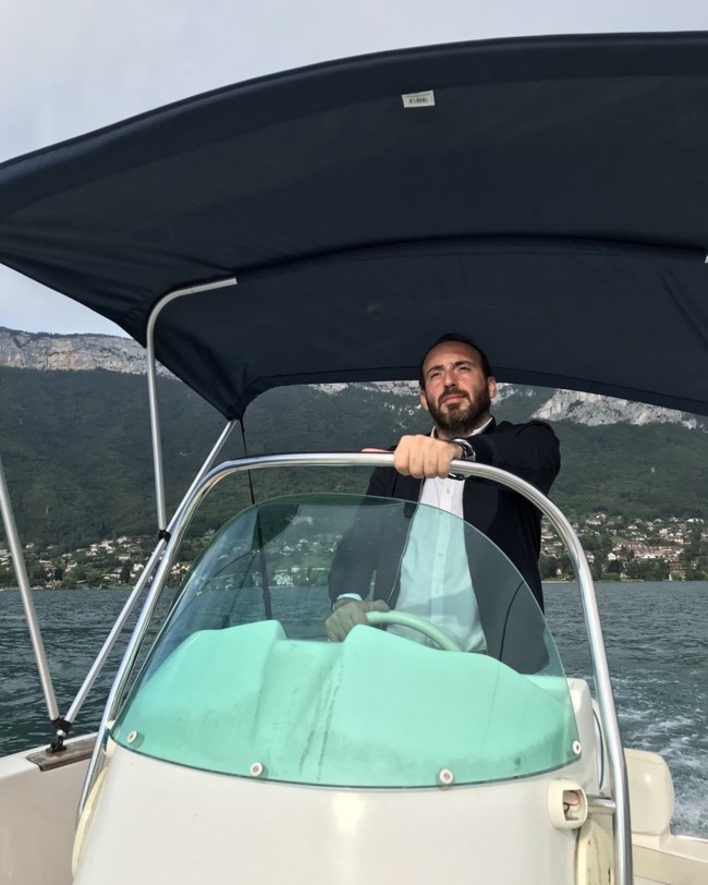 ΓΑΛΛΟΣ ΣΥΜΒΟΥΛΟΣ ΕΠΙΚΟΙΝΩΝΙΑΣ