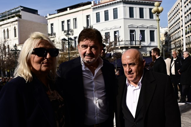 ΜΙΜΗΣ ΔΟΜΑΖΟΣ ΚΗΔΕΙΑ