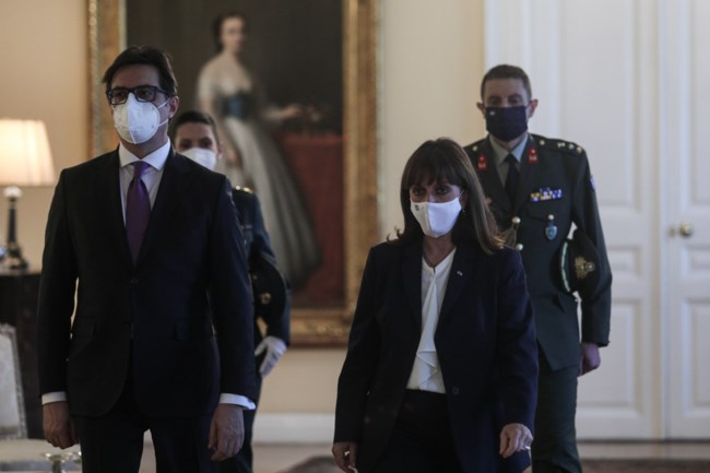 Η Σακελλαροπούλου στον Πρόεδρο της Β. Μακεδονίας: Χρειάζεται πλήρης και πιστή εφαρμογή της Συμφωνίας των Πρεσπών