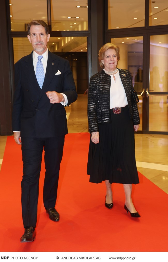 Άννα Μαρία - Παύλος Ντε Γκρες: Μητέρα και γιος σε εκδήλωση στο Μέγαρο Μουσικής Αθηνών