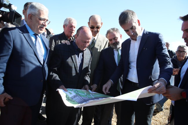 Μπακογιάννης για διπλή ανάπλαση: Έτοιμο το γήπεδο του ΠΑΟ το 2026 - Περνάμε από τη θεωρία στην πράξη