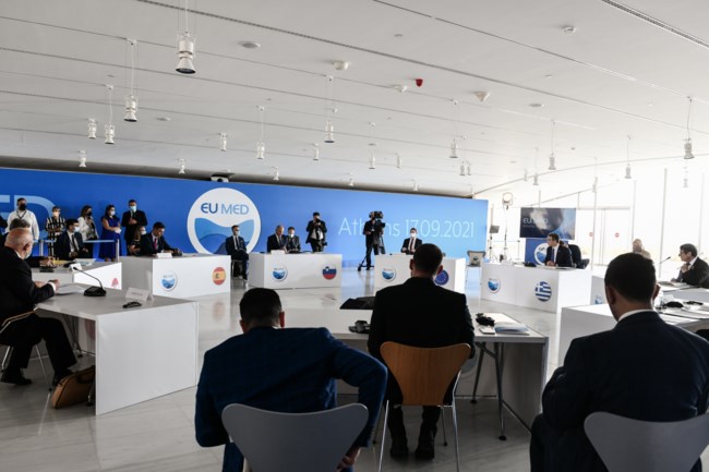 EUMED 9: Αρχισε η Σύνοδος Κορυφής των ηγετών στο "Σταύρος Νιάρχος" - Τι συζήτησαν Μητσοτάκης με Ντράγκι [Εικόνες]