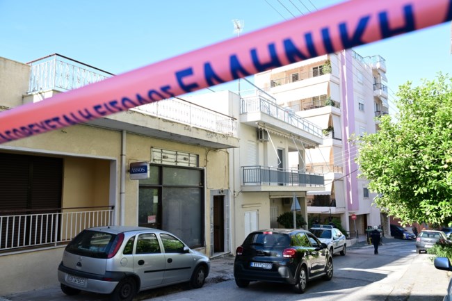 Ανατροπή στην Ηλιούπολη: Ενδείξεις ότι ο γιος σκότωσε τη μητέρα και αυτοκτόνησε