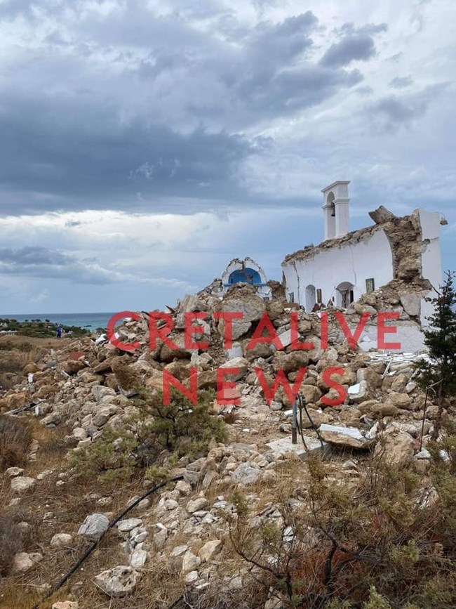 Νέος σεισμός στην Κρήτη: Κατέρρευσε το εκκλησάκι του Αγίου Νικολάου [εικόνες]