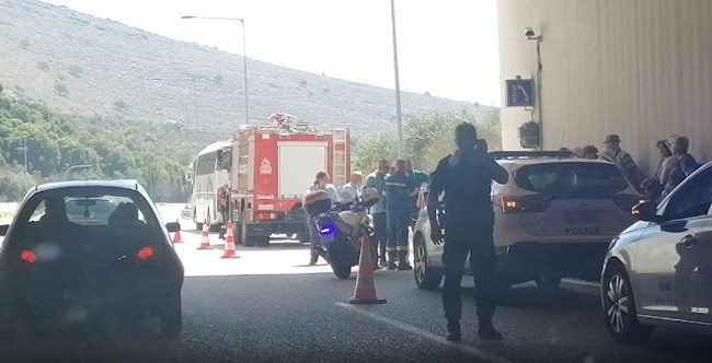 ΦΩΤΙΑ ΛΕΩΦΟΡΕΙΟ ΗΓΟΥΜΕΝΙΤΣΑ