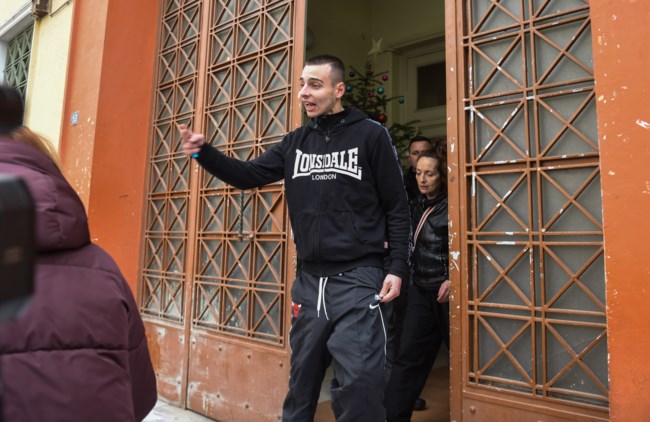 αδελφος 16χρονου