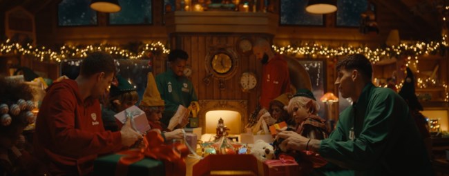 Ζήσε τη δράση του 2026 EuroLeague Final Four της Αθήνας με κάρτες Visa της Πειραιώς!