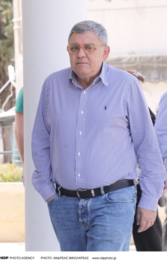 Τακης Χατζης