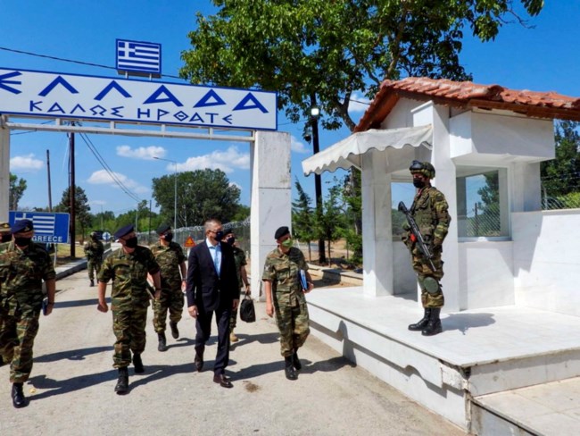 Στο Δέλτα του Έβρου ο Αλκιβιάδης Στεφανής - Στην "πρώτη γραμμή" με τους φαντάρους [Εικόνες]