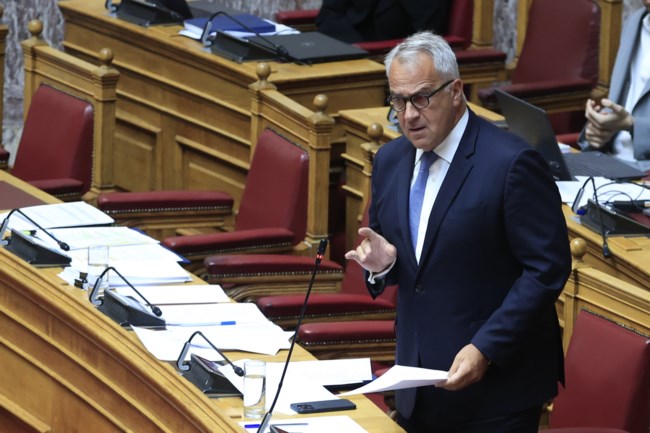 Ο Ανδρουλάκης επιμένει: Γιατί επί 1,5 χρόνο δεν έχει καταθέσει στη δικαιοσύνη ο άνθρωπος που πλήρωσε τα Predator SMS;