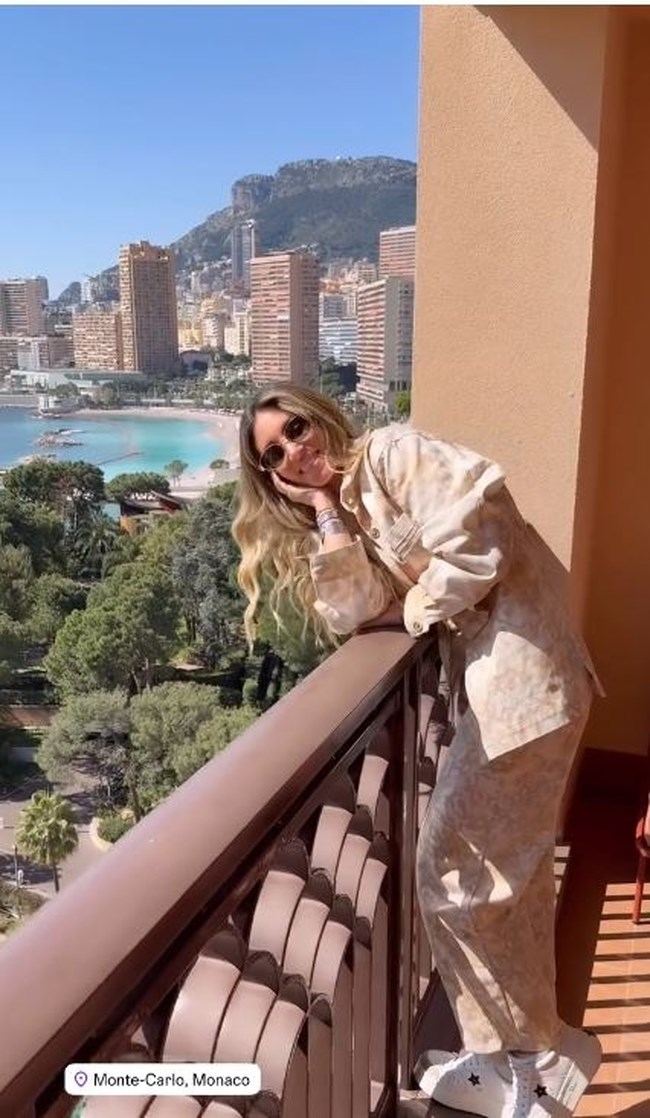 Αθηνά Οικονομάκου - Μπρούνο Τσερέλα: "Weekend mode..." στο Μόντε Κάρλο για το ερωτευμένο ζευγάρι
