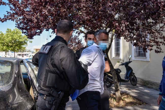 Πρέβεζα: Σε κρίσιμη κατάσταση η 83χρονη - Καταδικασμένος για ναρκωτικά ο 40χρονος που την ξυλοκόπησε [εικόνες]