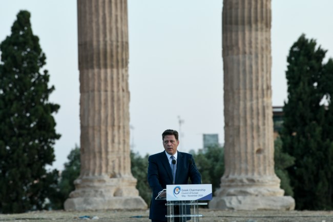 Εντυπωσίασε η εκδήλωση της ελληνικής προεδρίας του Συμβουλίου της Ευρώπης στον Ναό του Ολυμπίου Διός