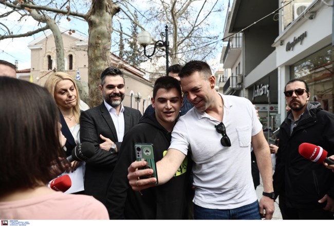 ΚΑΣΣΕΛΑΚΗΣ ΘΗΒΑ