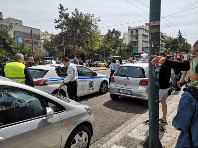 Τραγωδία στην Καλλιθέα: 32χρονος παρέσυρε και σκότωσε με το αυτοκίνητό του 13χρονο κορίτσι