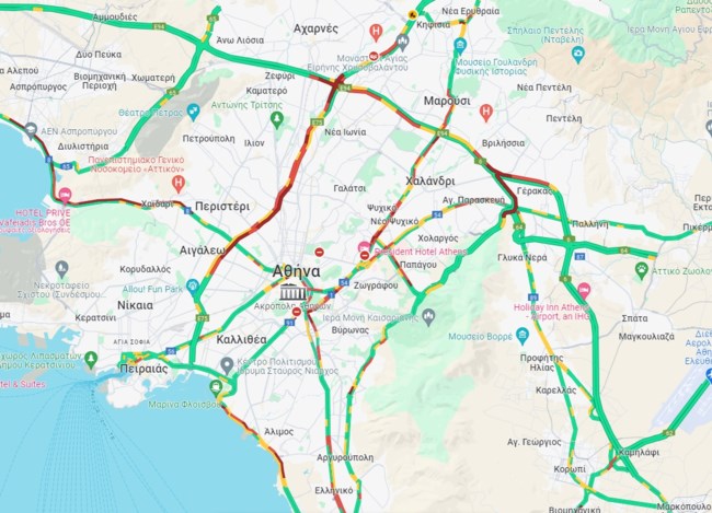Ταλαιπωρία σε Κηφισίας, Κηφισό και Αττική Οδό - Δείτε live την κίνηση