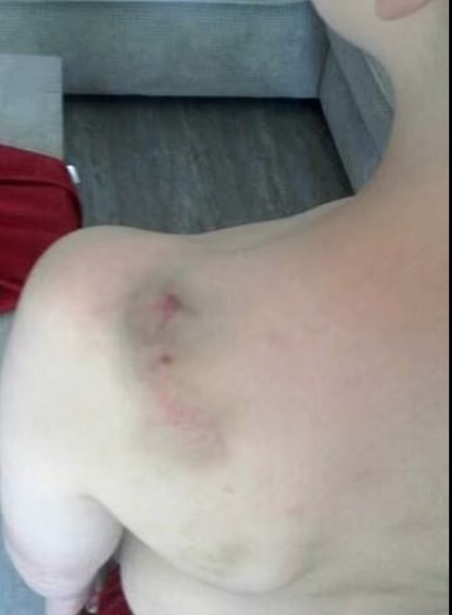 Οι τελευταίες τραγικές ώρες του 6χρονου Άρθουρ που βασανίστηκε και σκοτώθηκε από τη μητριά του [εικόνες- βίντεο]