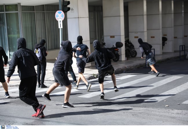 Μαθητές επεισόδια 3