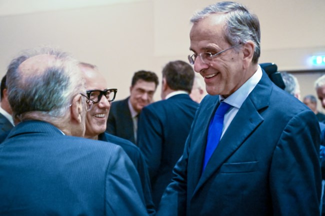 Ο Σαμαράς επισήμως σε ρόλο αντιπολίτευσης: Τάραξε τα "ήρεμα νερά" για ελληνοτουρκικά και Κυπριακό