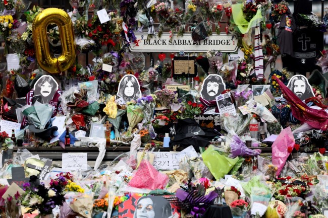 ΚΗΔΕΙΑ ΟΖΙ ΟΣΜΠΟΡΝ