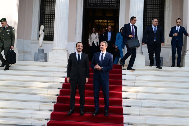 ΜΗΤΣΟΤΑΚΗΣ ΧΡΙΣΤΟΔΟΥΛΙΔΗΣ ΥΠΟΥΡΓΟΙ