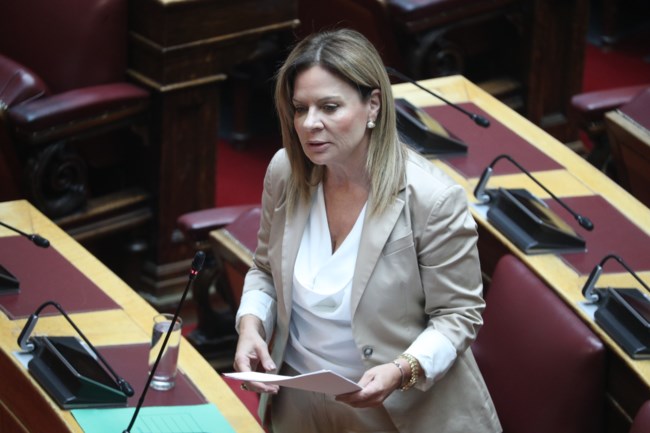 ΧΡΙΣΤΙΝΑ ΣΤΑΡΑΚΑ