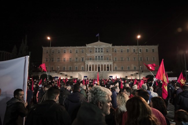 ΤΡΕΝΑ ΤΕΜΠΗ ΣΥΝΤΑΓΜΑ