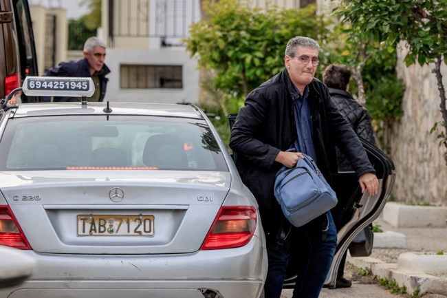 σπετσες