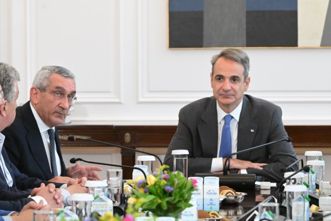 Συνάντηση Μητσοτάκη με τους 13 περιφερειάρχες: Στο επίκεντρο η υλοποίηση των προγραμμάτων ΕΣΠΑ