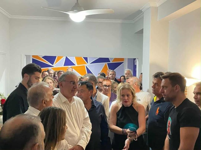 Το Κίνημα Δημοκρατίας εγκαινίασε τα νέα του γραφεία στον Πειραιά παρουσία Κασσελάκη - "Μόνο εμείς μπορούμε να φέρουμε την αλλαγή"