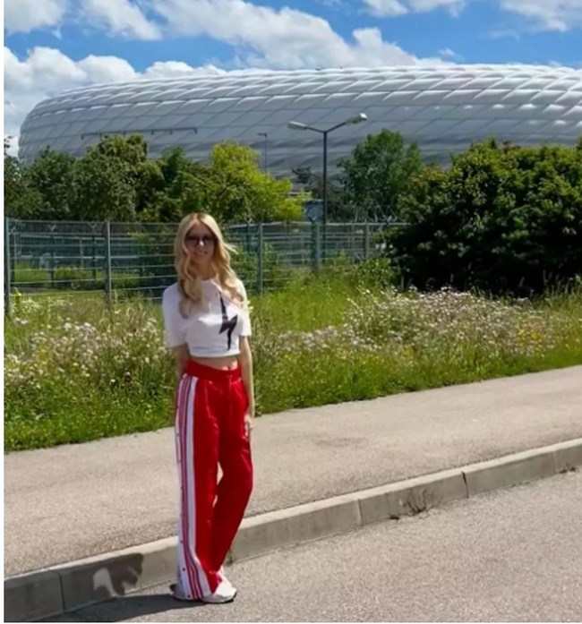 Νικολαΐδου