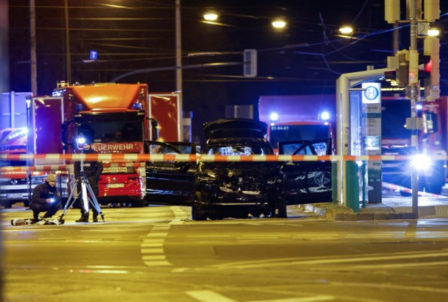 "Γιατί;": Οργισμένοι οι Γερμανοί για το φιάσκο με τον μακελάρη - Η αστυνομία εκτιμούσε ότι δεν αποτελεί "ιδιαίτερο κίνδυνο"