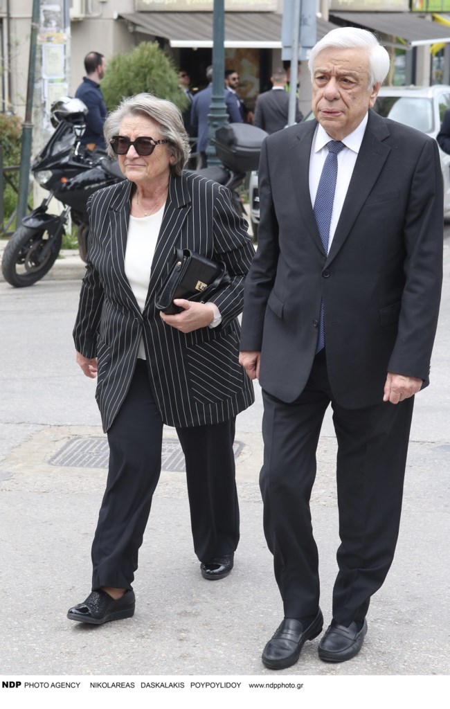ΚΗΔΕΙΑ ΠΕΤΡΟΣ ΜΟΛΥΒΙΑΤΗΣ