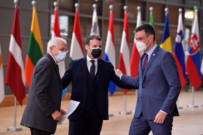 Μακρόν για Τουρκία: Οι χώρες της ΕΕ πρέπει να υπερασπιστούν την κυριαρχία τους