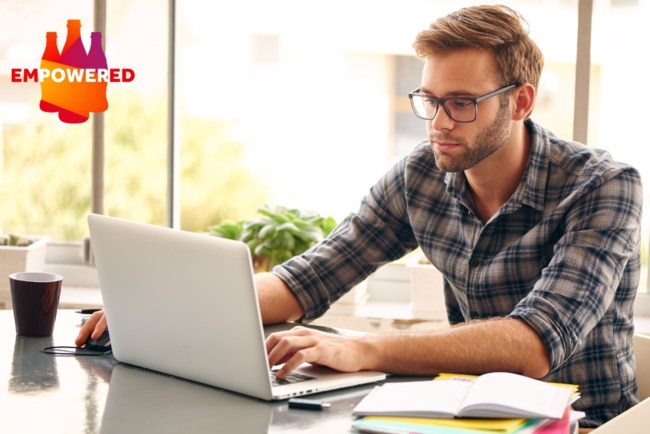 Youth Empowered: Νέος κύκλος δωρεάν σεμιναρίων πάνω στις σύγχρονες δεξιότητες της ψηφιακής εποχής στην αγορά εργασίας