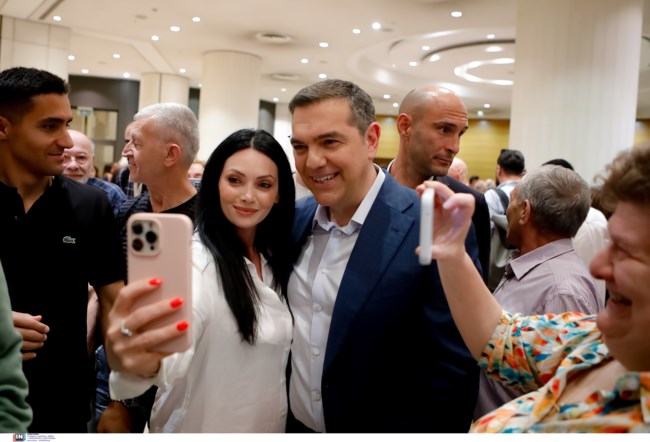 Τι γράφει στην "Ιθάκη" ο Αλέξης Τσίπρας για το νέο κόμμα: Δεν καταθέτω μόνο την εμπειρία μου, έχω πρόταση για το μέλλον