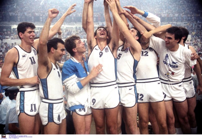 Ο Νίκος Γκάλης για τον θρίαμβο του '87: "Η επιτυχία μιας ομάδας που έκανε έναν λαό να πιστέψει στον εαυτό του"