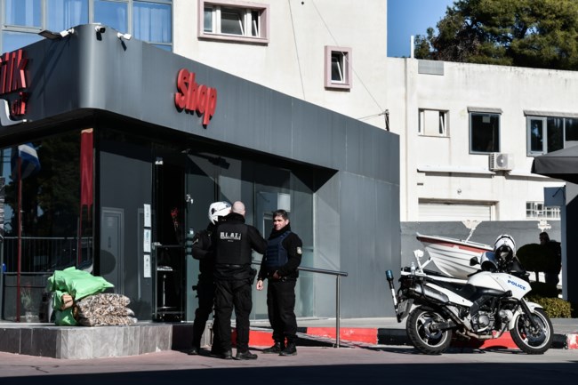 Γλυκά Νερά: Πυροβολισμοί έξω από πρατήριο καυσίμων - Η σύνδεση με την εκτέλεση στον Γέρακα [βίντεο]