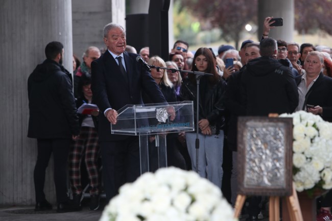 Κηδεία Γιάννη Μπουτάρη