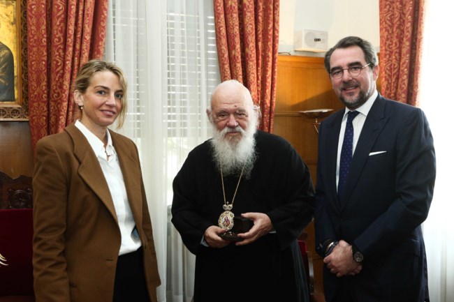 NIKOLAOS